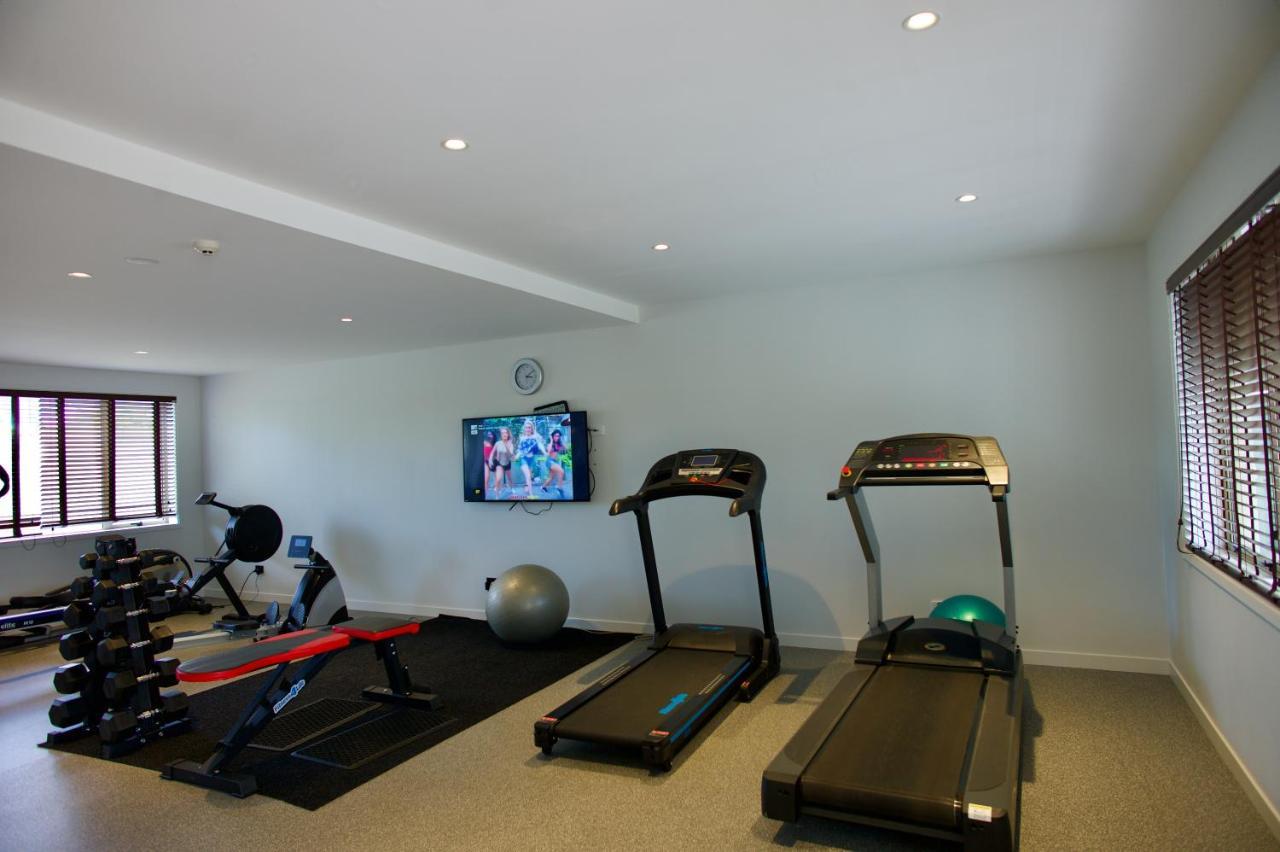 Regal Palms Resort Rotorua Eksteriør billede A home gym
