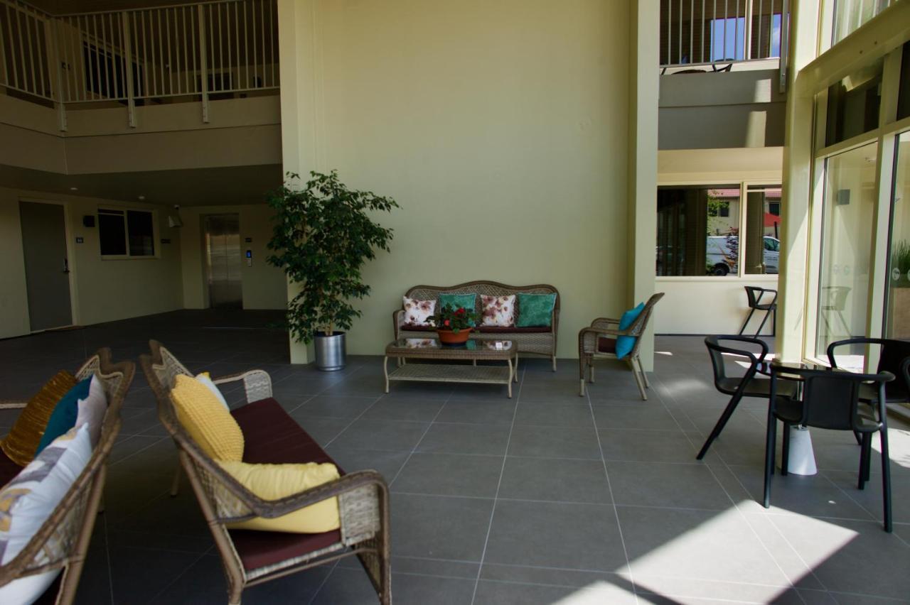 Regal Palms Resort Rotorua Eksteriør billede The interior of the hotel