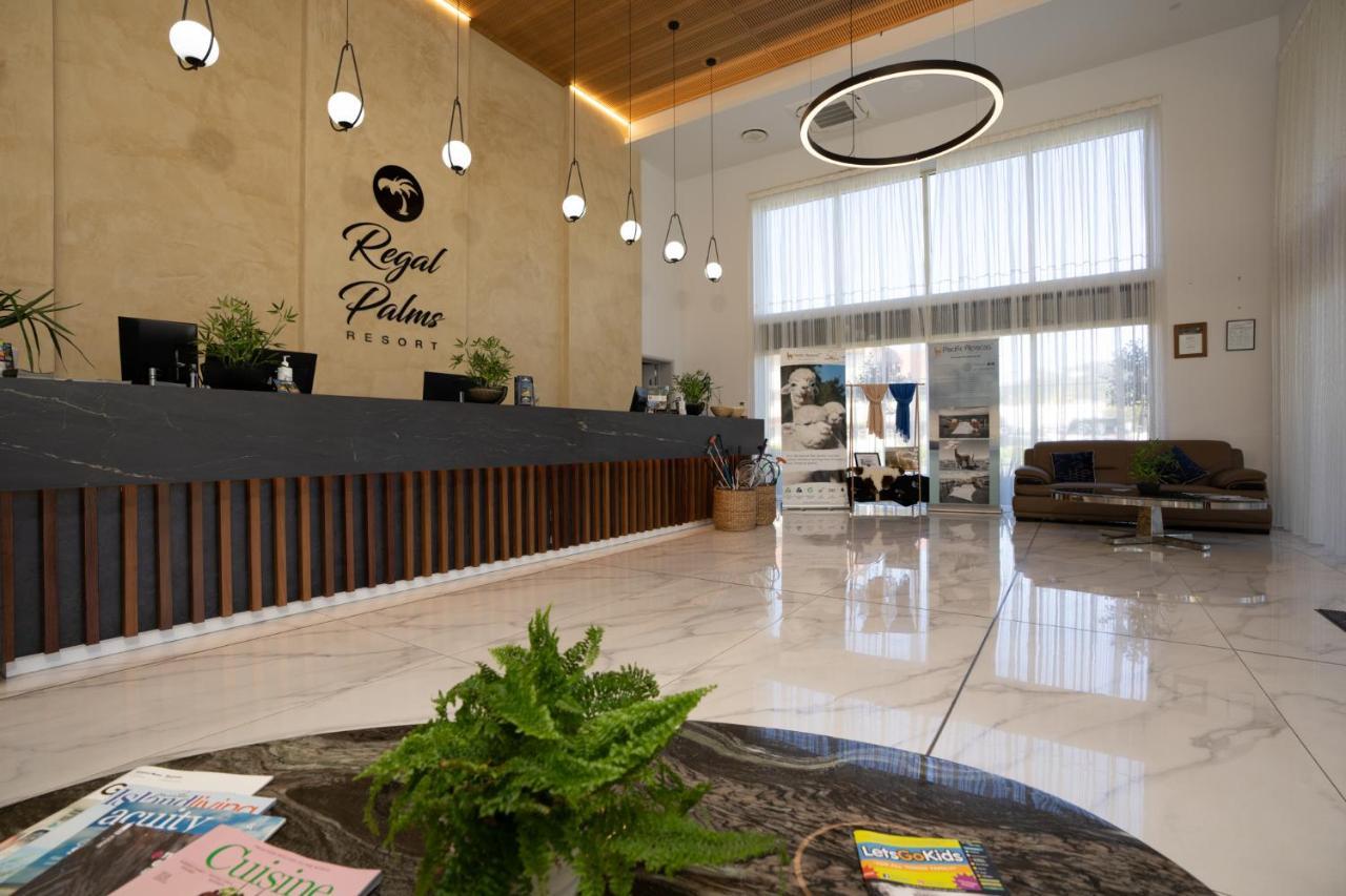 Regal Palms Resort Rotorua Eksteriør billede Royal Palace Hotel